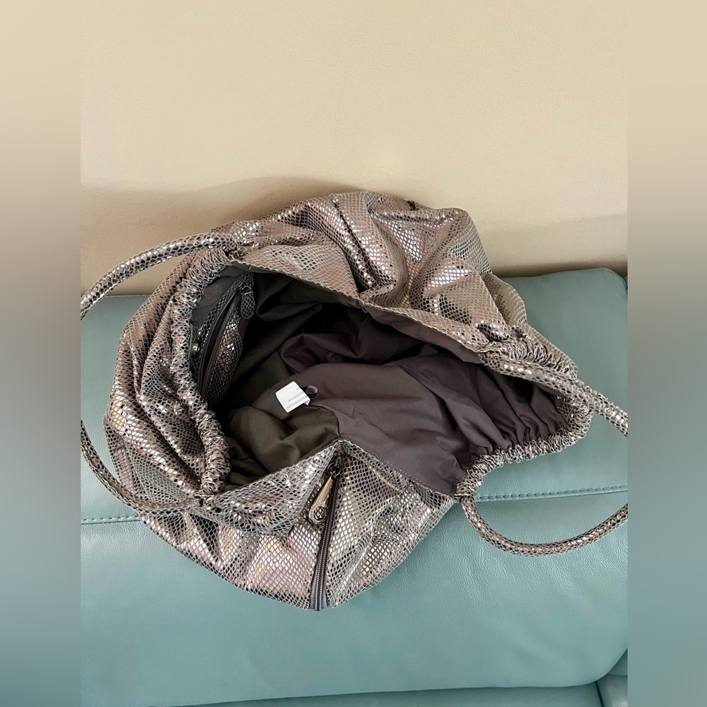 Daisy Fuentes Silver Metallic-Rouched-Faux Snake Print Hobo Slouchy Shoulder Bag - Picture 11 of 14